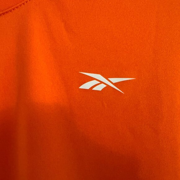 Reebok Orange Athletic T-Shirt Size Large Lightweight Moisture-Short Sleeve - Picture 2 of 3